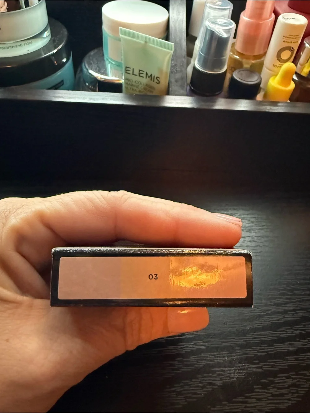 laura mercier glossy compact